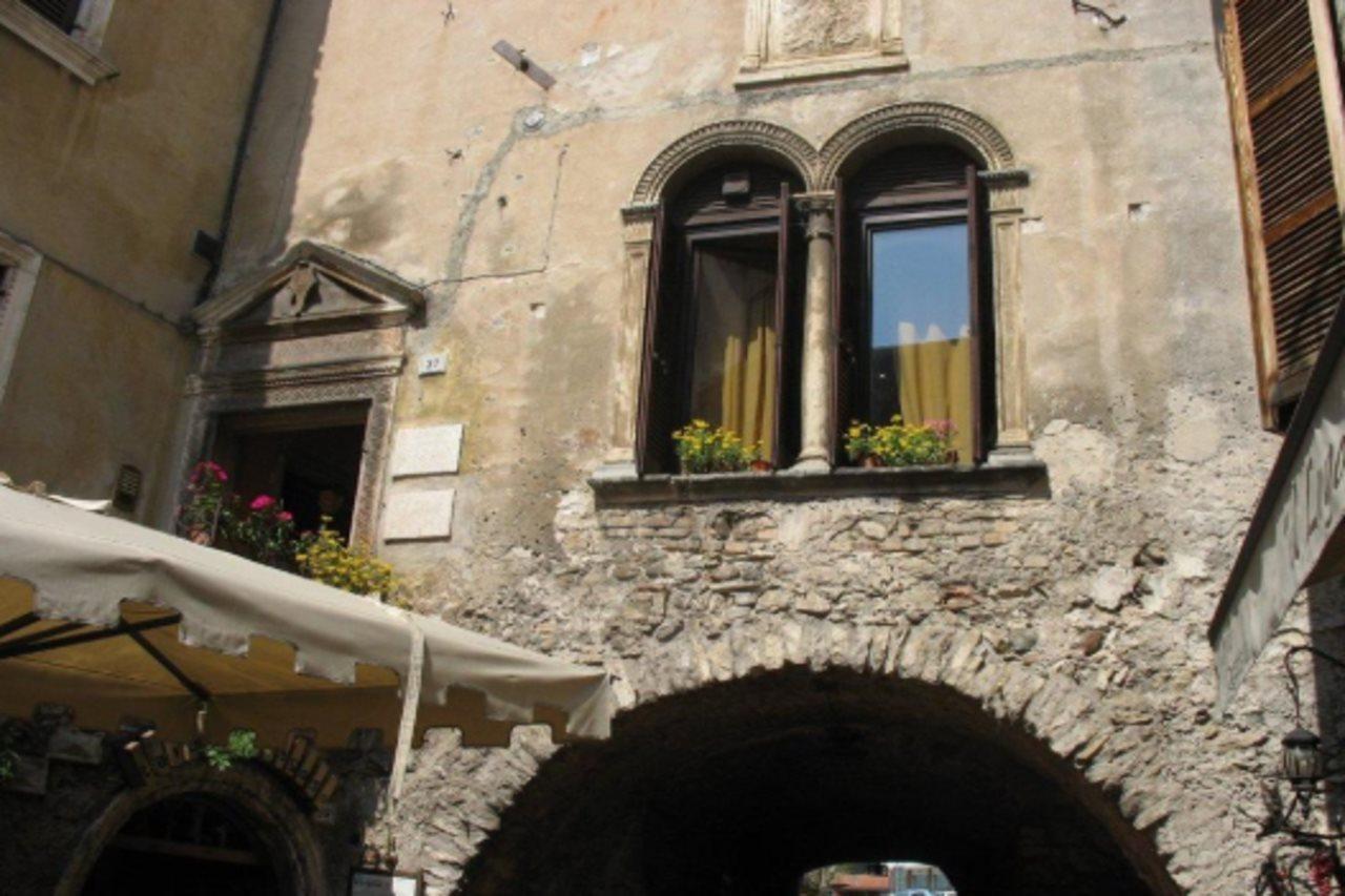 加尔达Palazzo Fregoso公寓 外观 照片